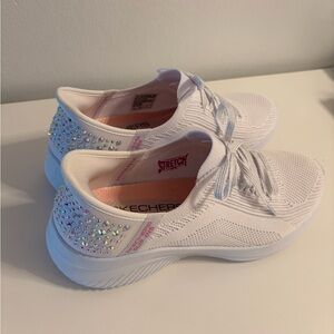 Skechers Women's White Rhinestone Sneakers